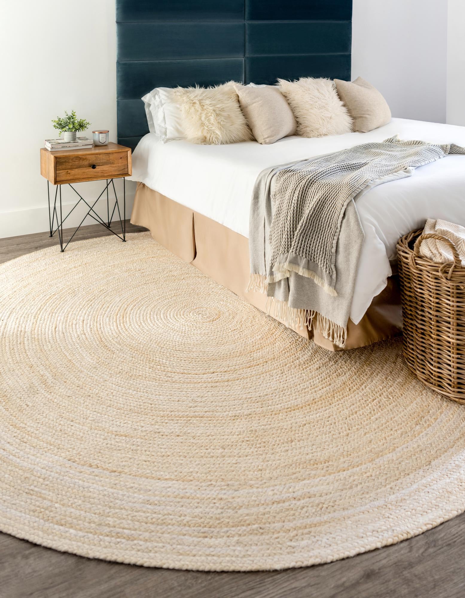 Unique Loom Braided Jute Collection Area Rug Dhaka (5' 1" Round White