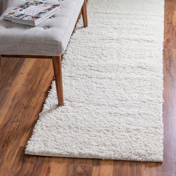 Unique Loom Soft Solid Shag Collection Area Rug - Aras (2' 7" x 13' 1" Runner White)