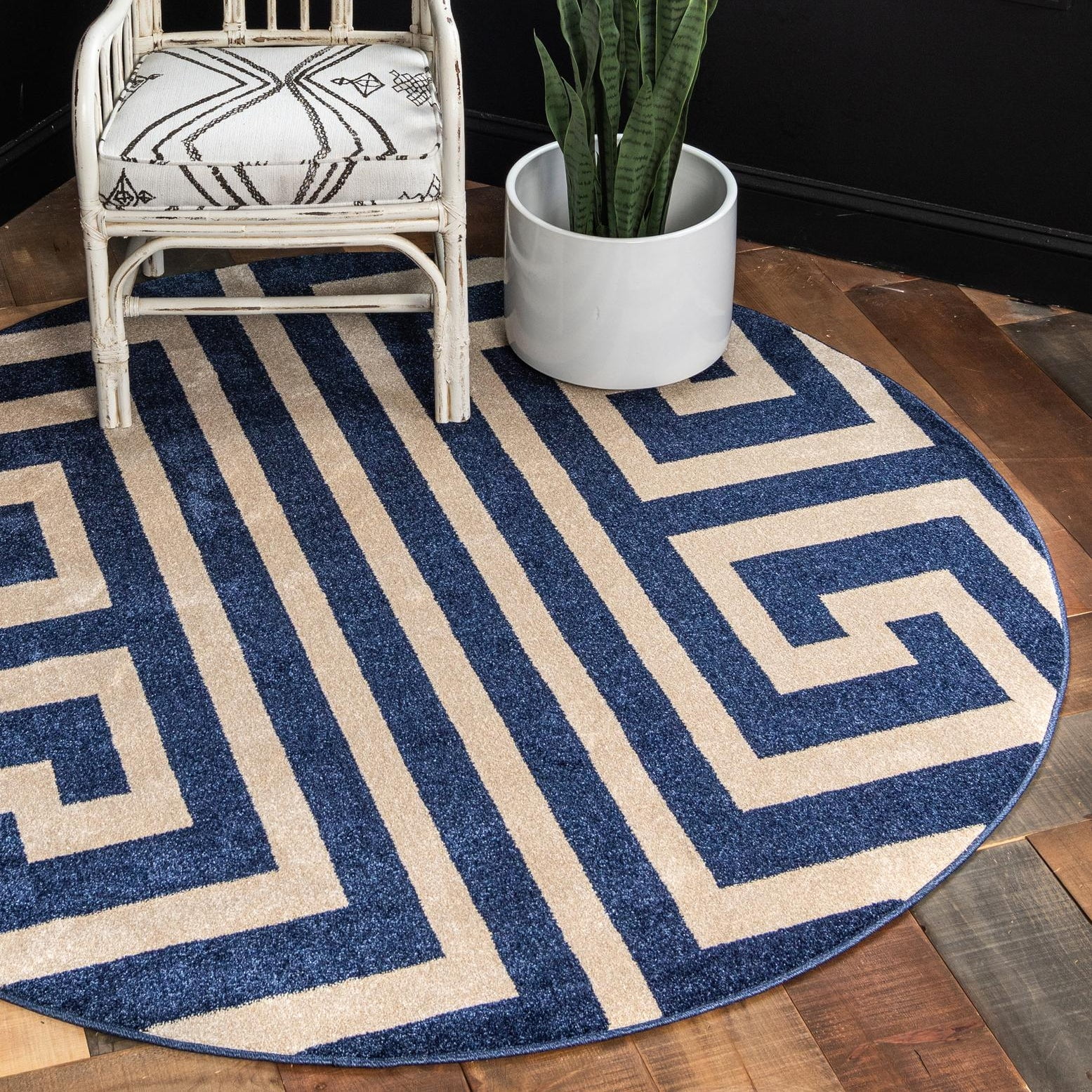 Unique Loom Athens Collection Area Rug - Greek Key (6' 1