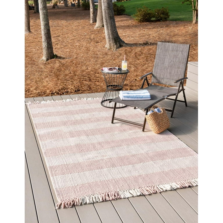 https://i5.walmartimages.com/seo/Unique-Loom-Balmoral-Eco-Plaid-Indoor-Outdoor-Washable-Washable-Rug-2-2-x-3-1-Pink_66385574-f352-4f28-b922-904b47d2dc7d.646a5311c5ee0346d1e763252adf83fe.jpeg?odnHeight=768&odnWidth=768&odnBg=FFFFFF