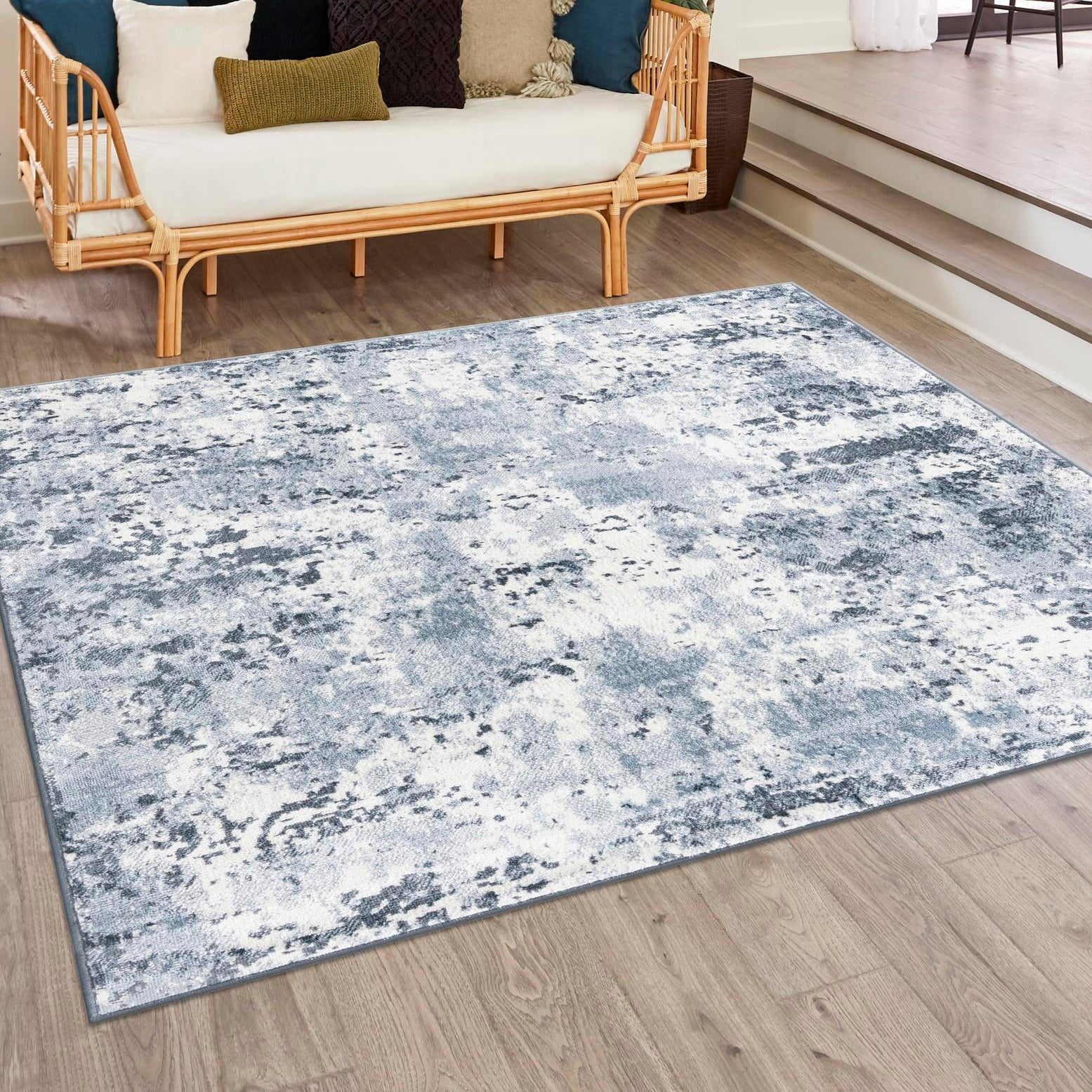 Vintage Blue Square Synthetic Easy Care Area Rug