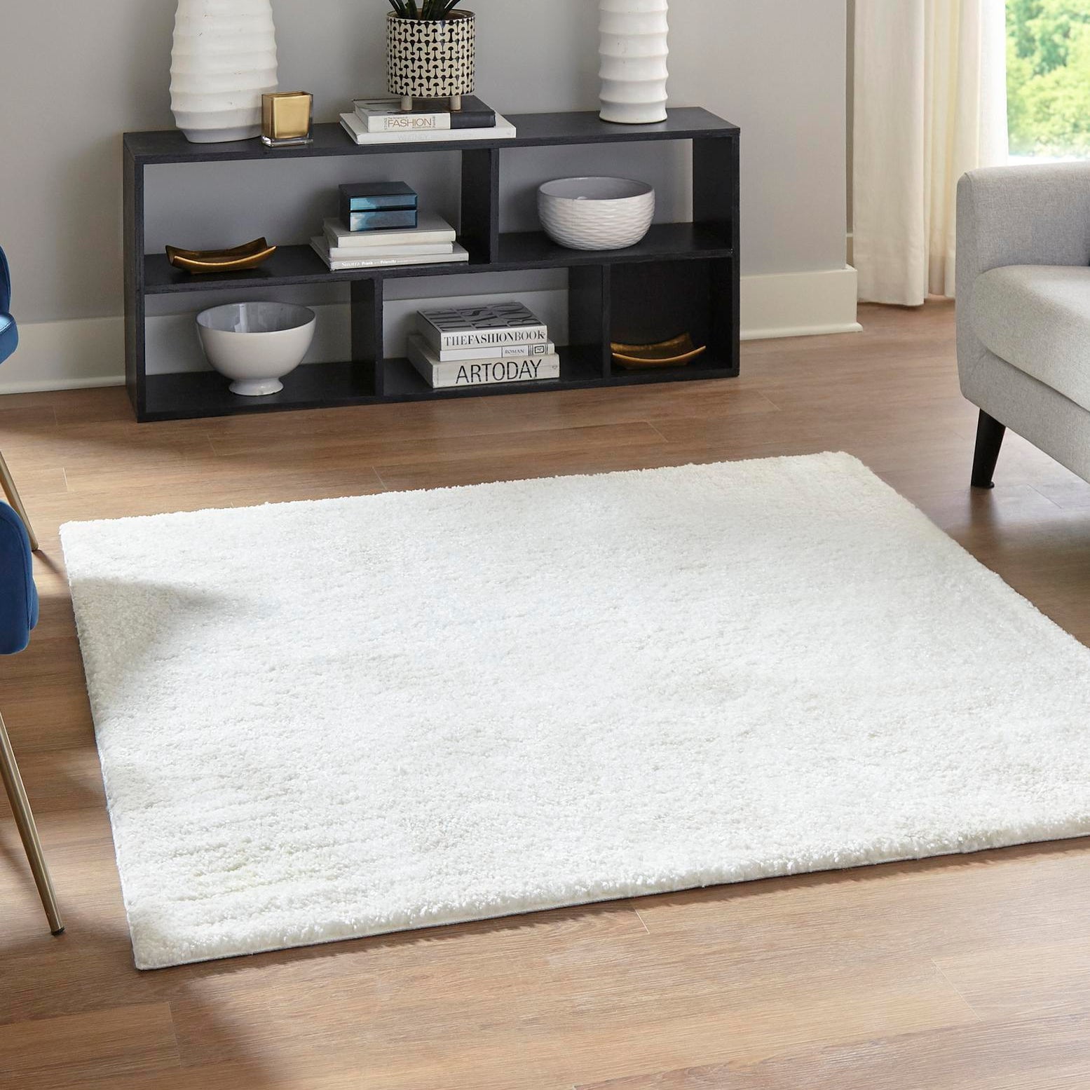 Snow White Solo Square Shag Rug 4'1" Synthetic Easy Care
