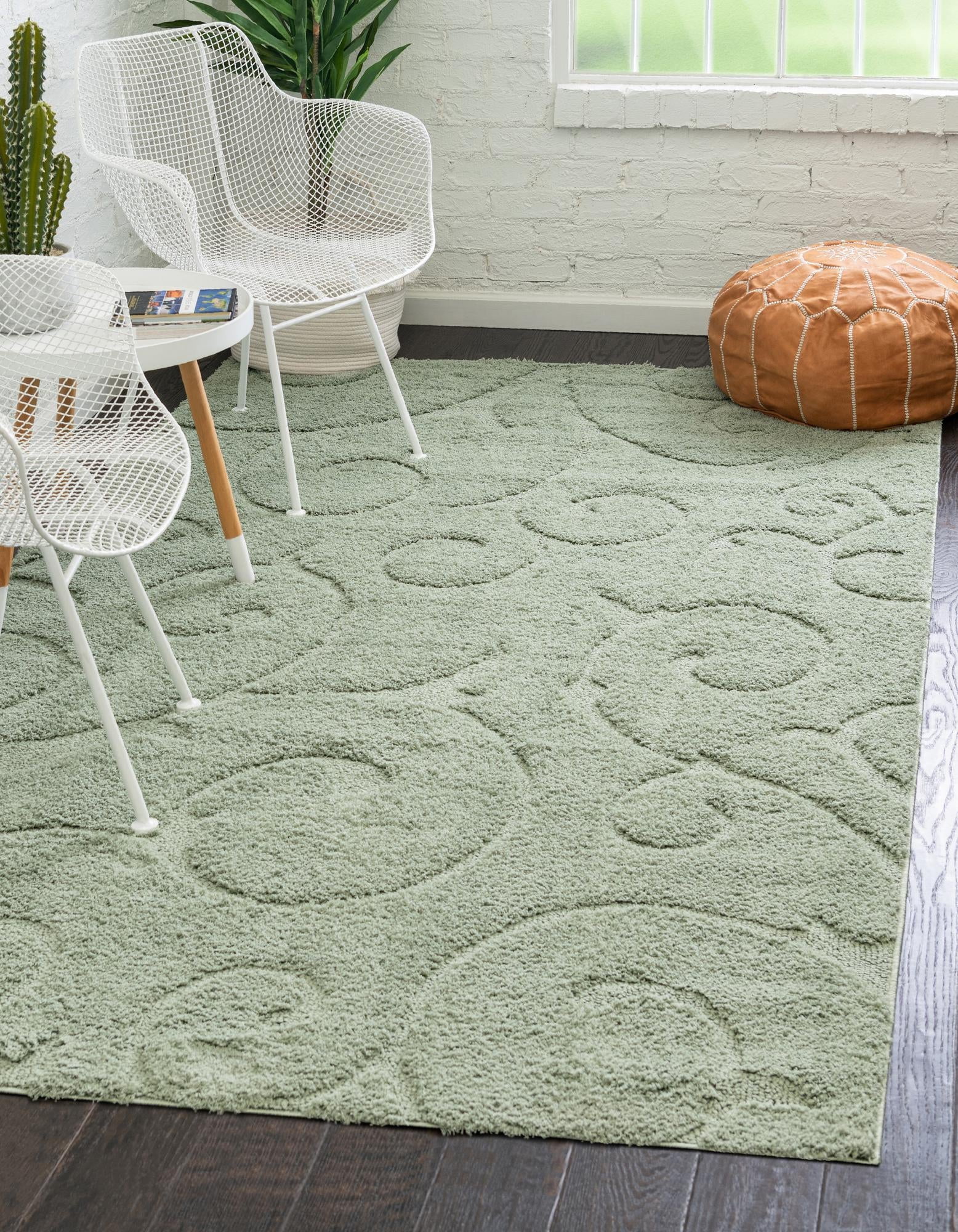 Green Floral Shag 9' x 12' Polyester Area Rug