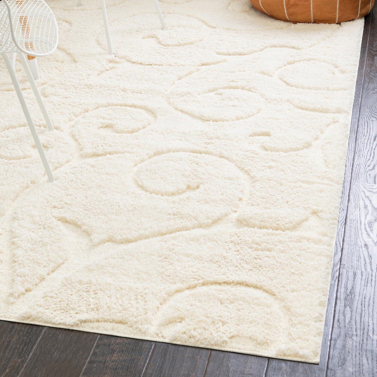 Ivory Floral Carved Shag Rectangular Area Rug 5' x 8'