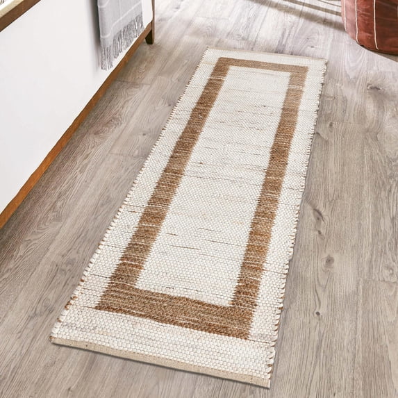 Unique Loom Chindi Jute Collection Area Rug (2' 7" x 10' Runner White and Natural/Natural)