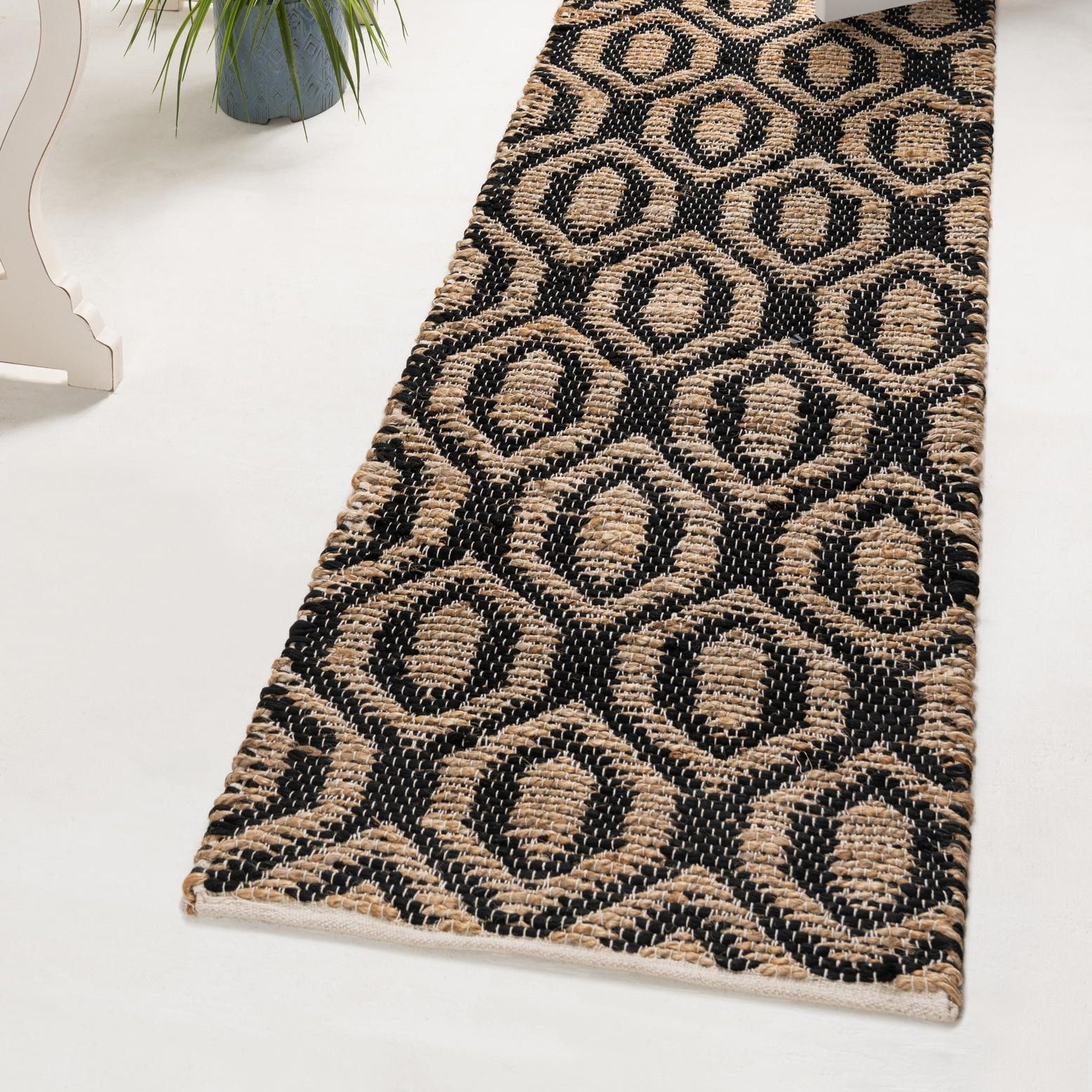 Handmade Black and Natural Geometric Jute Runner Rug