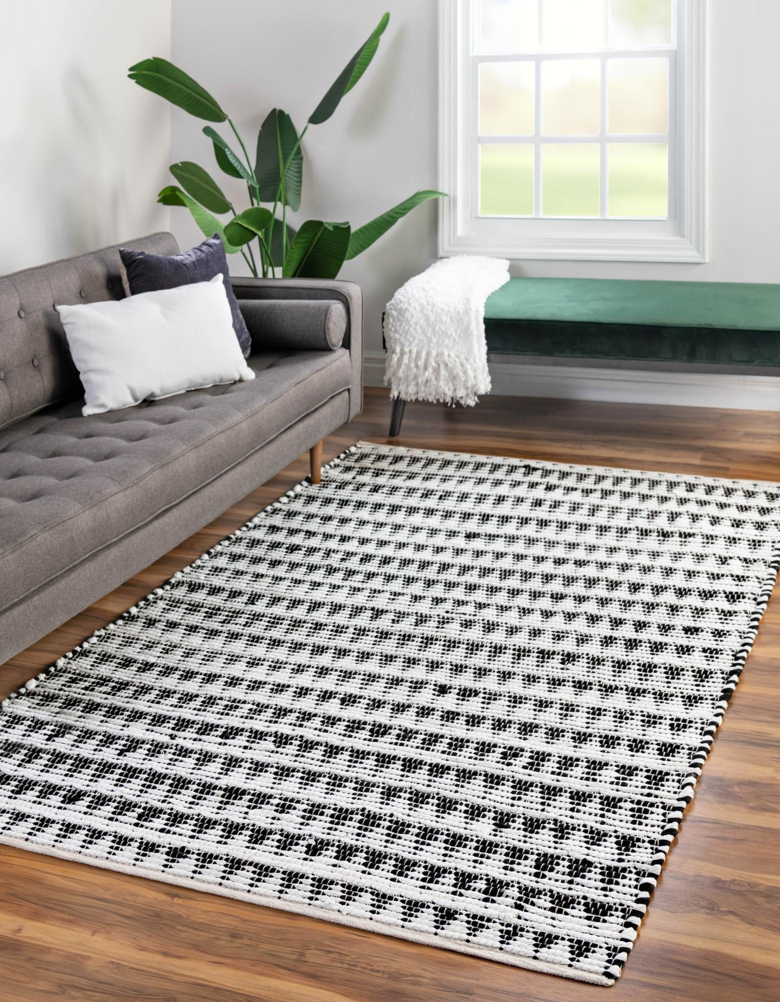 https://i5.walmartimages.com/seo/Unique-Loom-Chindi-Jute-Rug-White-Black-7-1-x-10-Rectangle-Hand-Made-Geometric-Rustic-Perfect-For-Living-Room-Bed-Room-Dining-Room-Office_8cded1dc-f641-4865-bb96-e738a7e95140.41ecad15ac34739b9c9069245121b349.jpeg