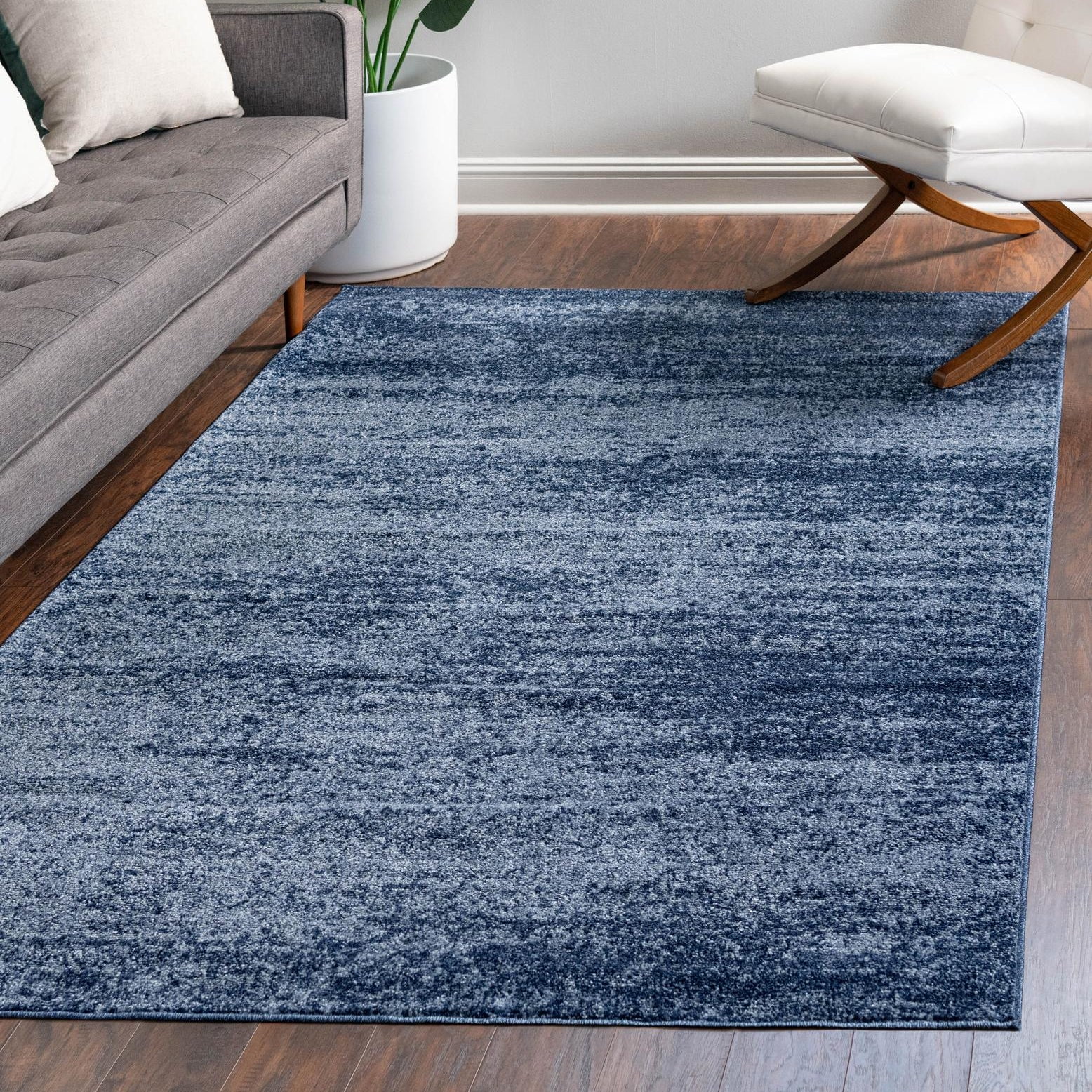 Navy Blue Tufted Stain-Resistant Rectangular Rug
