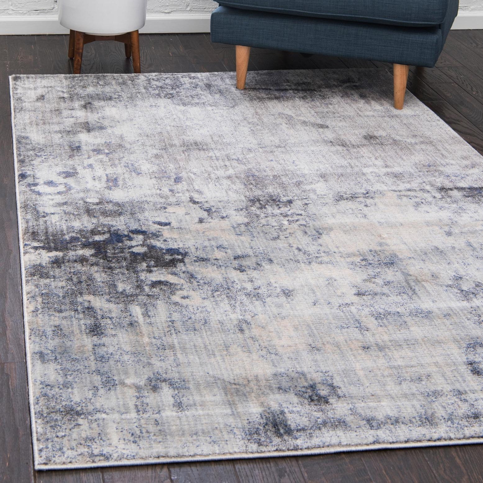 Gray Abstract Braided 9' x 12' Synthetic Rectangular Rug