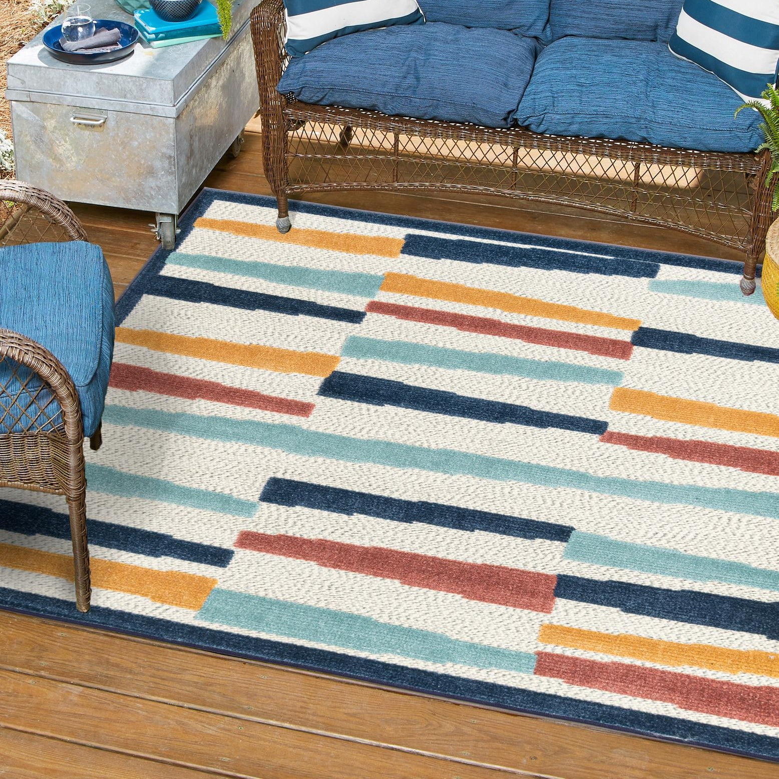 Belize Ivory Square Outdoor Rug with Geometric Patterns 5' 3"