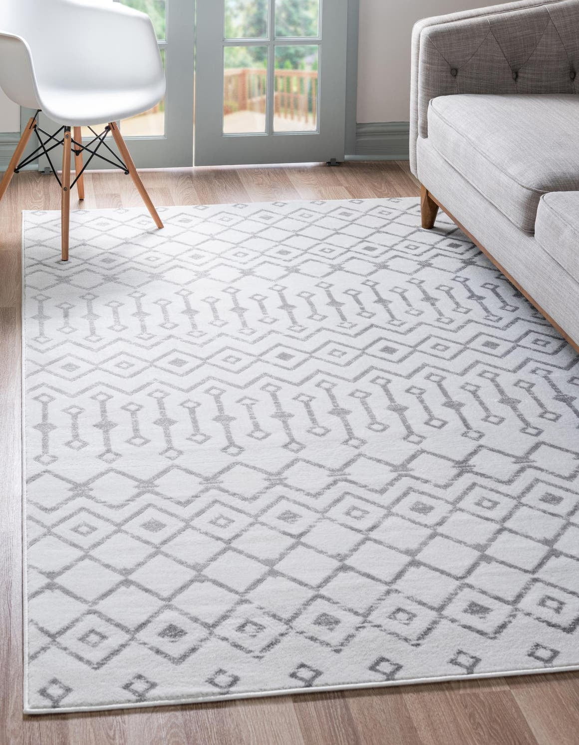 Ivory Rectangular Moroccan Trellis Stain-Resistant Rug