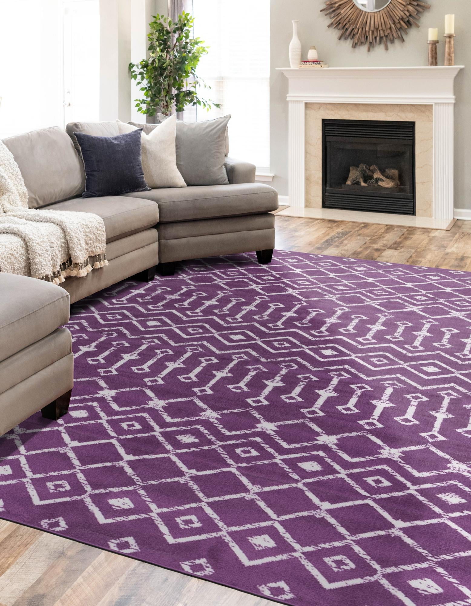 Violet Trellis 4' x 6' Rectangular Easy-Care Synthetic Rug