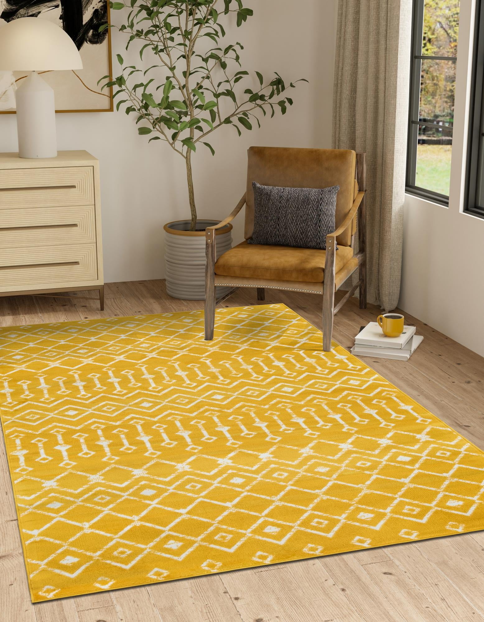 Yellow Geometric Trellis 4' x 6' Synthetic Area Rug