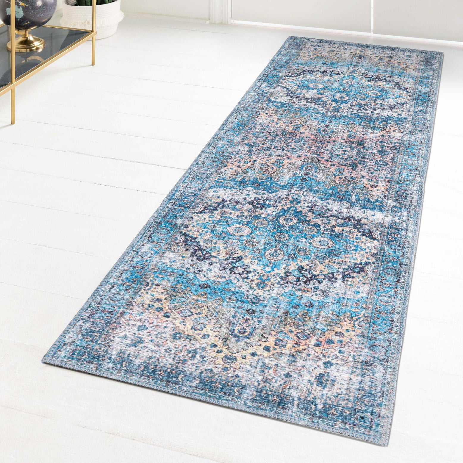 Mangata Medallion Blue Chenille 2'7" x 13'1" Runner Rug
