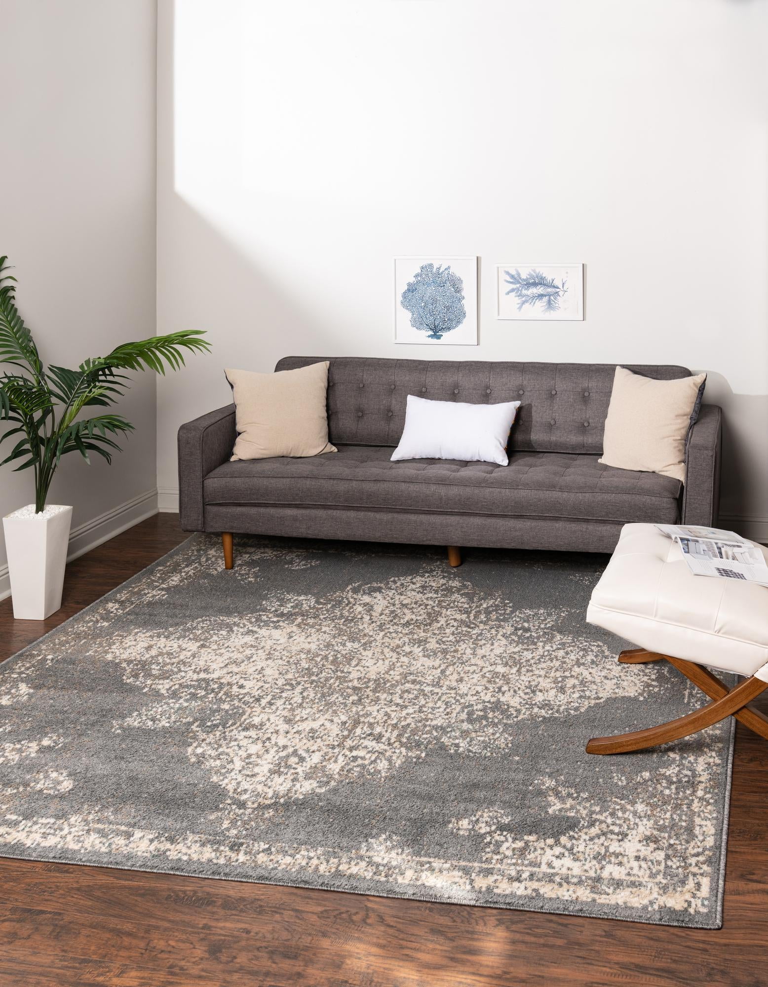 Gray Abstract Square Stain-Resistant Synthetic Rug, 8' x 8'