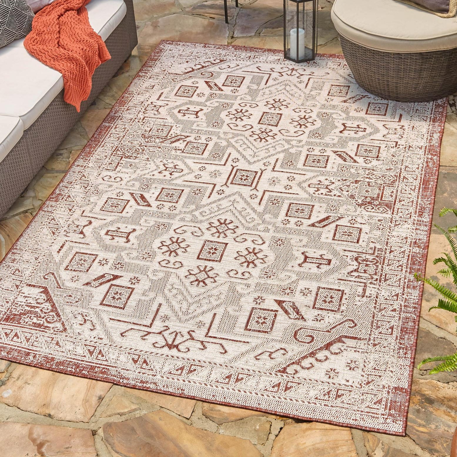 Rust Red Synthetic Medallion Outdoor Rectangular Rug 4' x 6'
