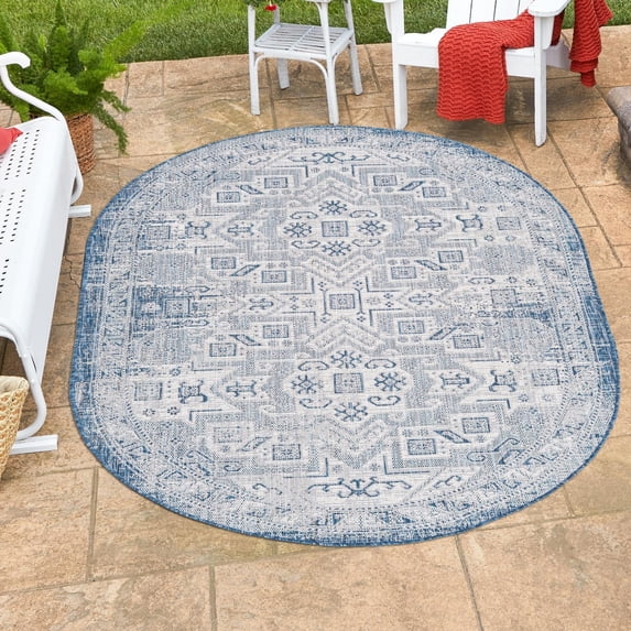 Unique Loom Outdoor Aztec Collection Area Rug - Coba (5' 3" x 7' 10" Oval Blue/Ivory)