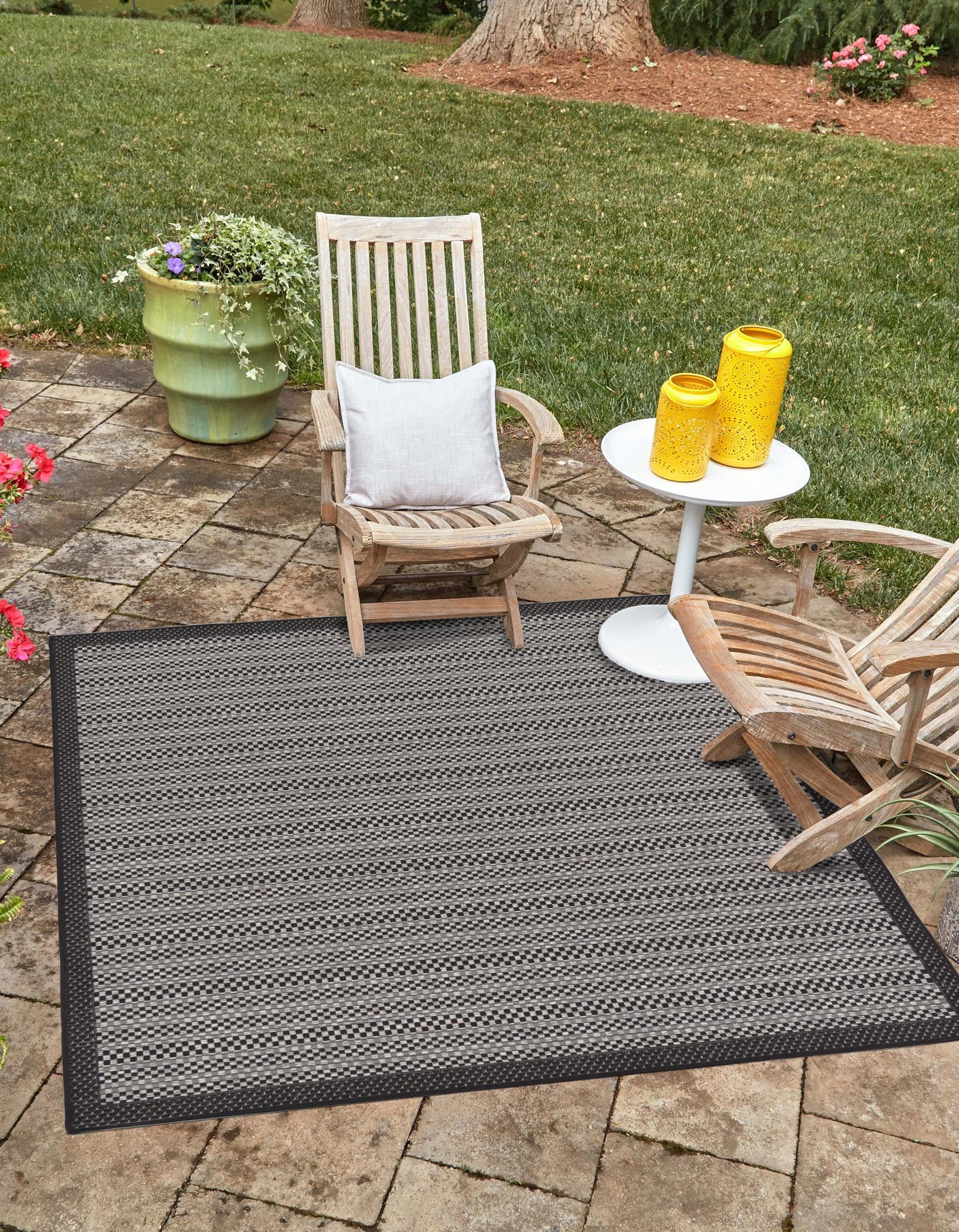 Gray Stripe Synthetic Square Outdoor Rug, 6' x 6'