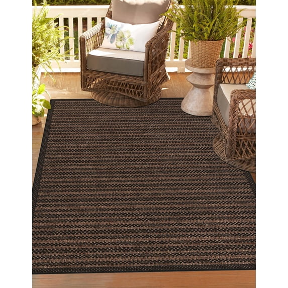 Unique Loom Outdoor Border Collection Area Rug - Checkered (7' 1" x 10' Rectangle Brown/Black)