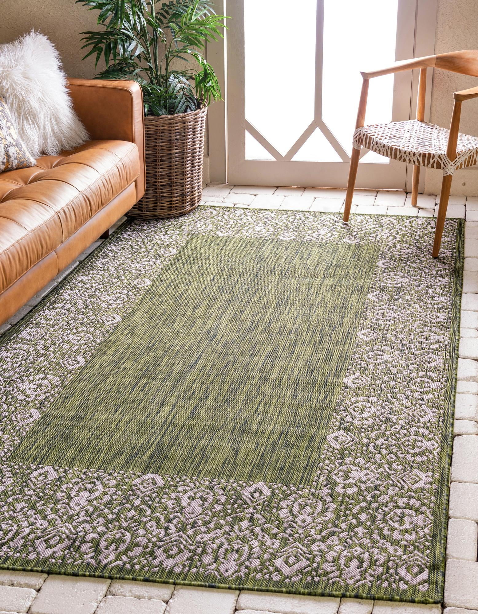 Green Floral Rectangular Washable Stain-Resistant Outdoor Rug
