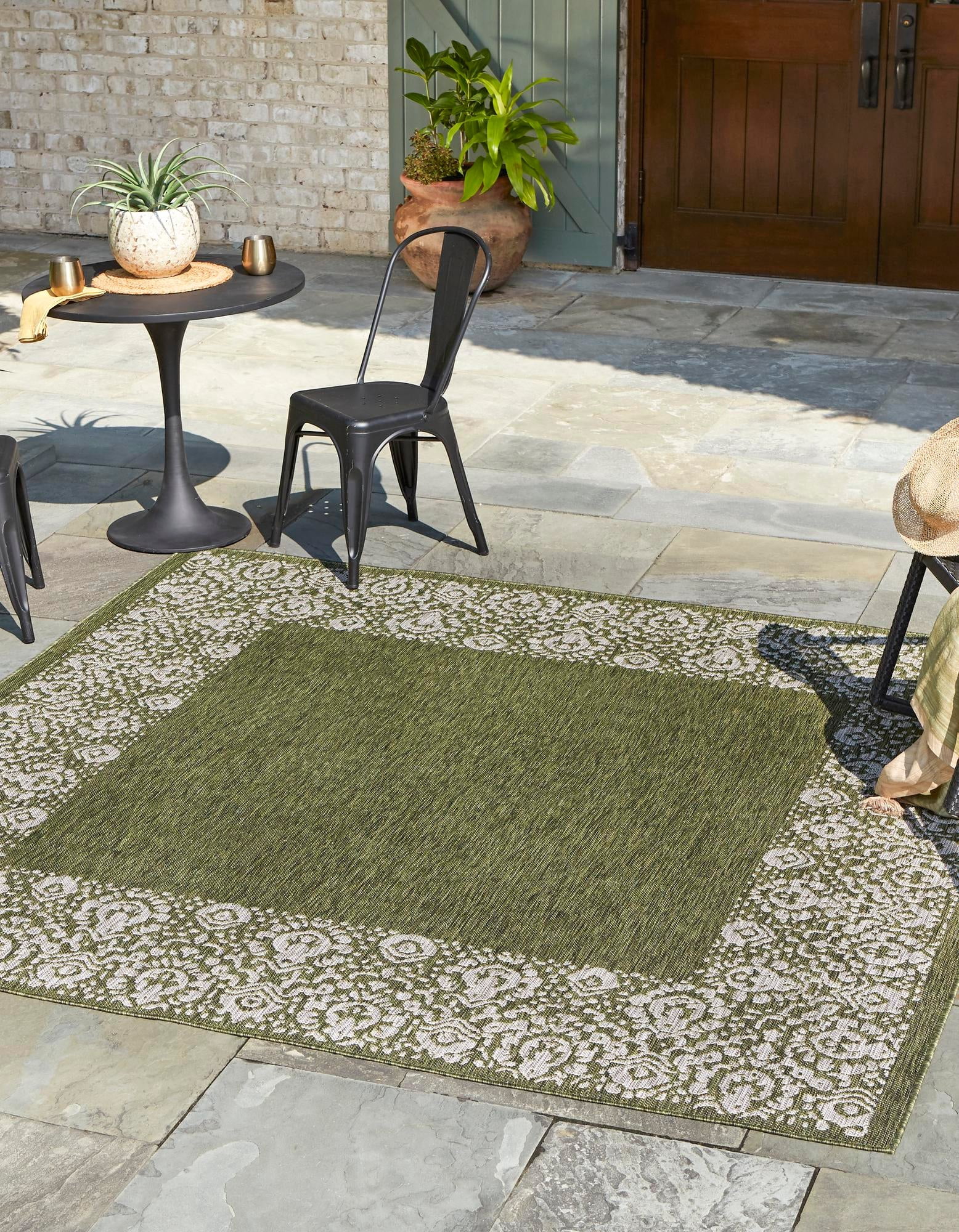 Unique Loom Outdoor Border Collection Area Rug - Floral Border (7' 10 ...