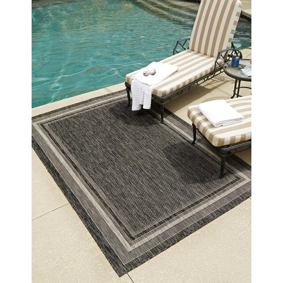 Unique Loom Outdoor Border Collection Area Rug - Soft Border (5' 3" x 8' Rectangle Black/Ivory)