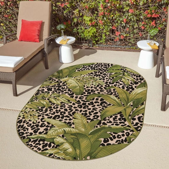 Unique Loom Outdoor Botanical Collection Area Rug - Andromeda (5' 3" x 8' Oval Green/Ivory)