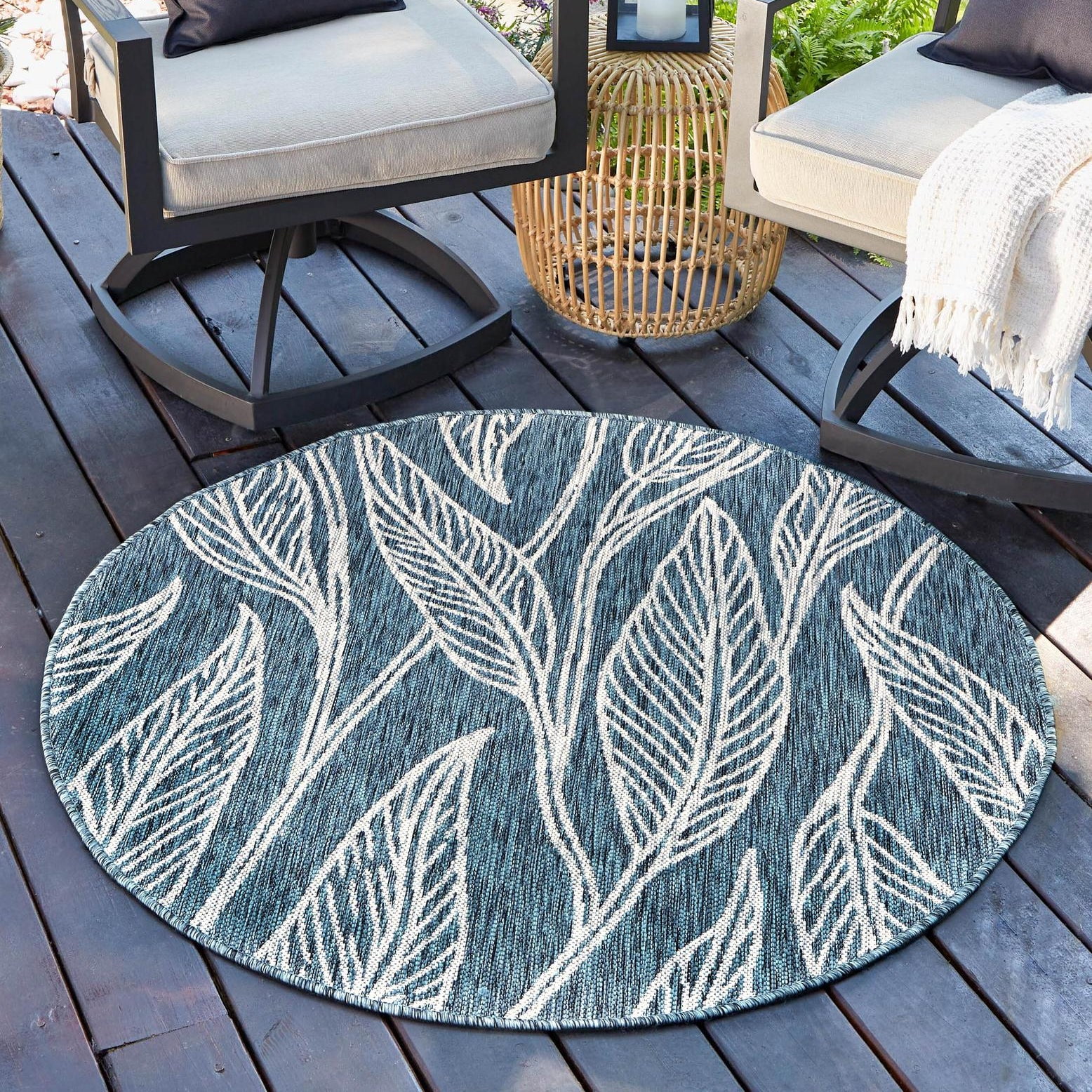Unique Loom Outdoor Botanical Collection Area Rug - Leaf (13' Round ...