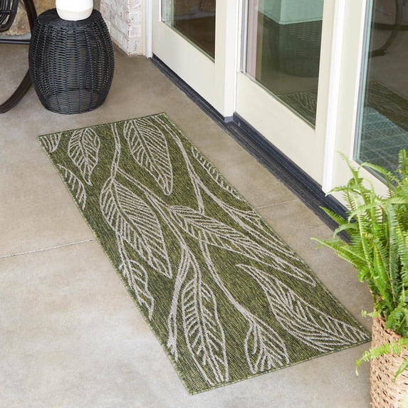 Unique Loom Outdoor Botanical Collection Area Rug - Leaf (2' 7" x 10' Runner Green/Ivory)