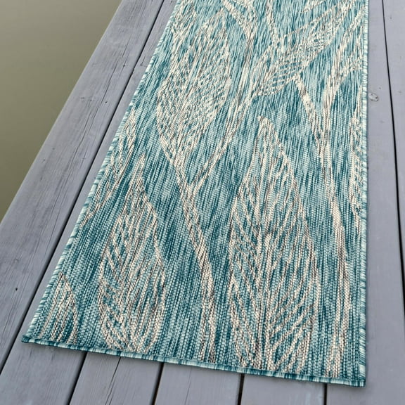 Unique Loom Outdoor Botanical Collection Area Rug - Leaf (2' x 6' 1" Runner Light Aqua/Ivory)