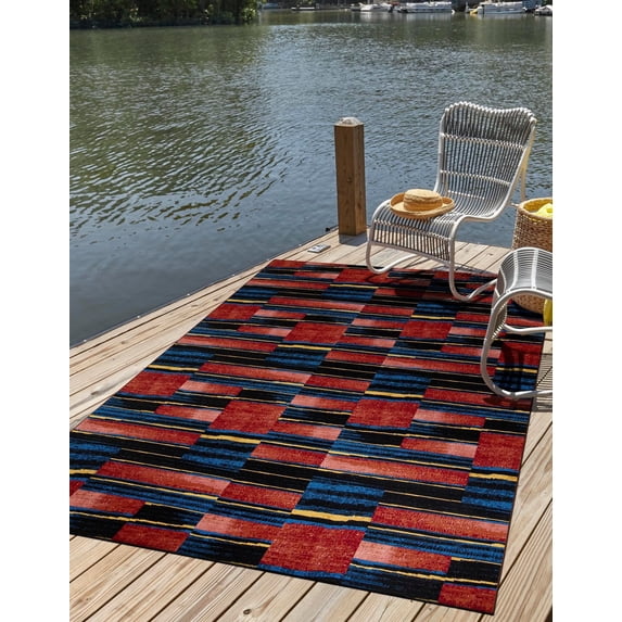 Unique Loom Outdoor Modern Collection Area Rug - Halo (5' 1" x 7' 1" Rectangle Multi/Black)