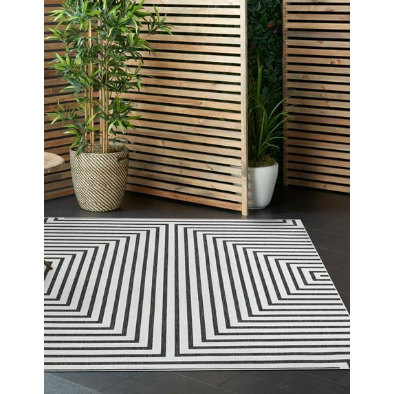 Unique Loom Outdoor Modern Collection Area Rug - Achromatic (12' Square White and Black)