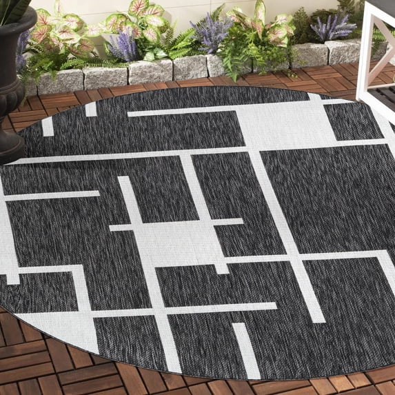 Unique Loom Outdoor Modern Collection Area Rug - Checker (3' 1" Round Black and White)