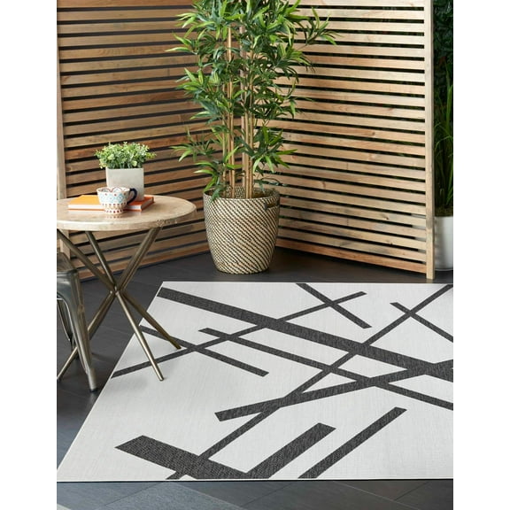 Unique Loom Outdoor Modern Collection Area Rug - Mikado (7' 10" Square Black and White)