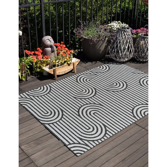 Unique Loom Outdoor Modern Collection Area Rug - Nyx (2' x 3' 1" Rectangle Black and White)