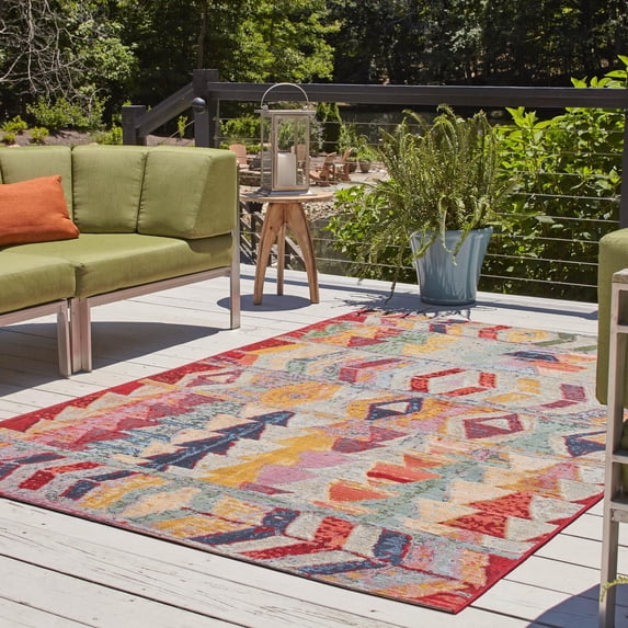 Unique Loom Outdoor Modern Collection Area Rug - Tamarindo (5' 3" x 8' Rectangle Multi/Burgundy)