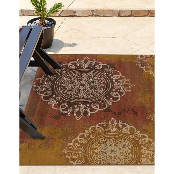 Unique Loom Outdoor Modern Collection Area Rug - Trio (6' 1" Square Rust Red/Gold)