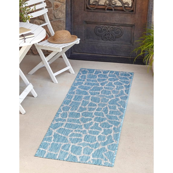 Unique Loom Outdoor Safari Collection Area Rug - Giraffe (2' x 6' 1" Runner Light Aqua/Gray)