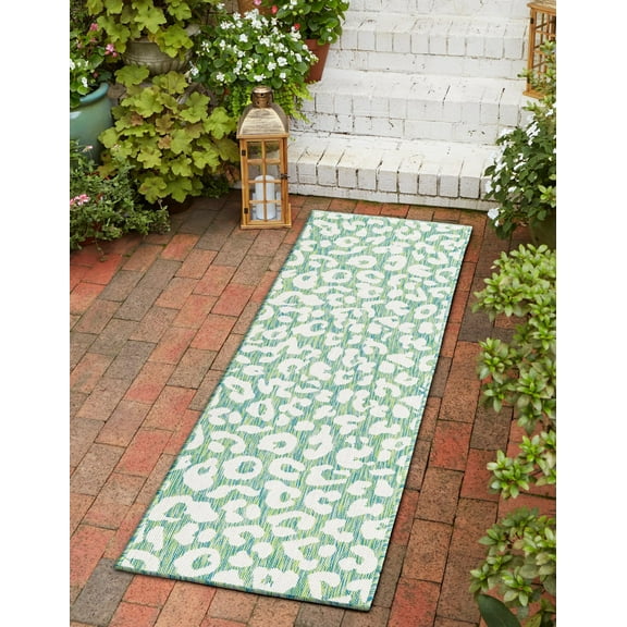 Unique Loom Outdoor Safari Collection Area Rug - Leopard (2' x 5' 1" Runner Green Blue/Ivory)