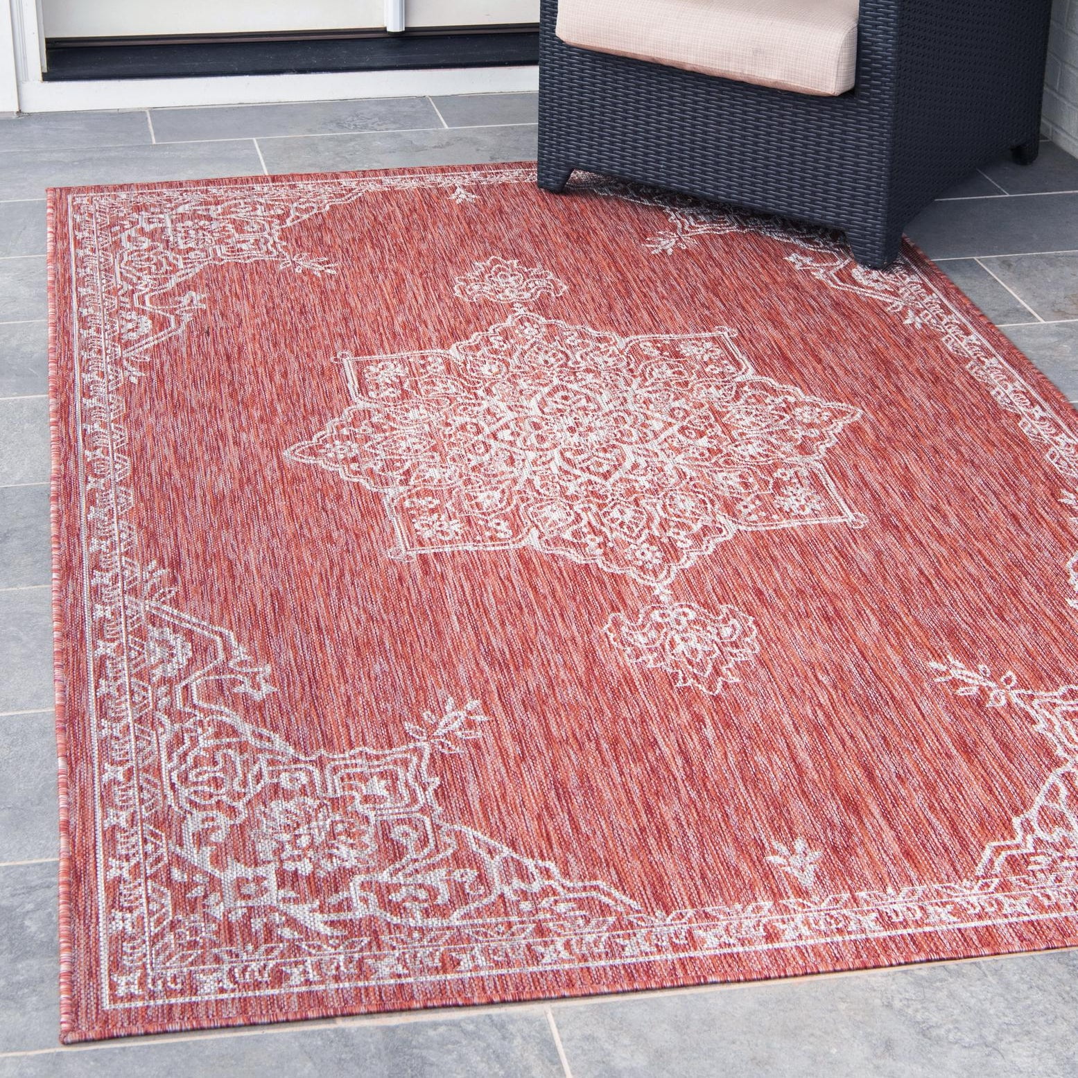 Red Rug Traditional Design Unique Loom Outdoor Area Rug, Traditional Design, Durable Polypropylene ...