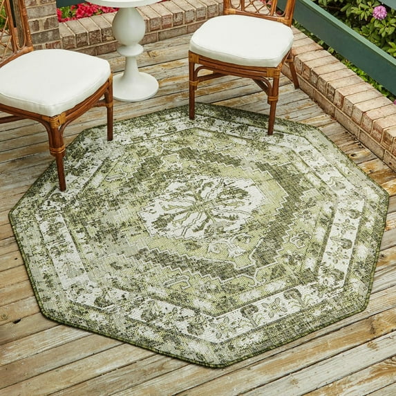 Unique Loom Outdoor Traditional Collection Area Rug - Valeria (5' 3" Octagon Green/Light Green)