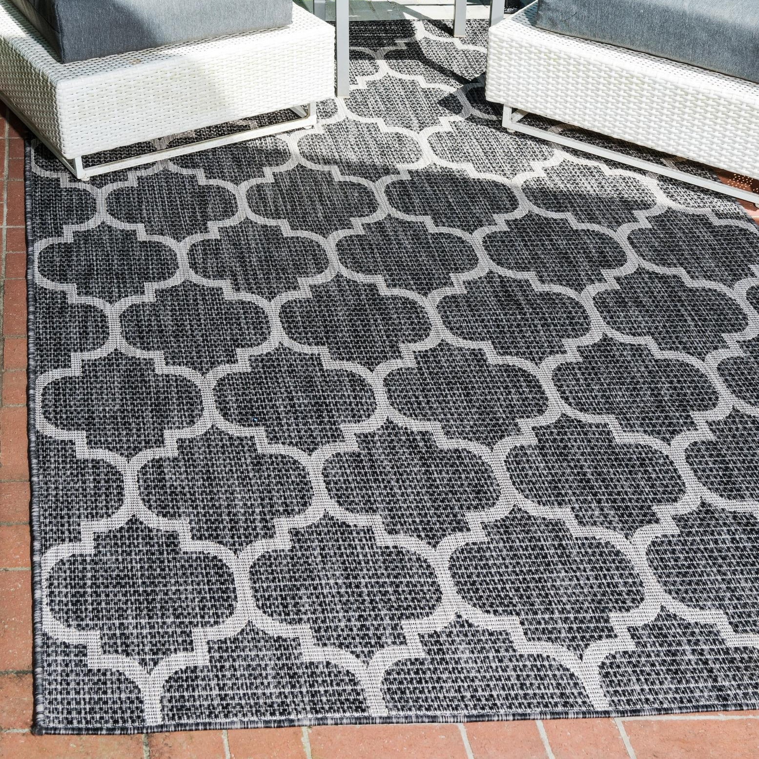 Black and Beige Synthetic Rectangular Outdoor Trellis Rug
