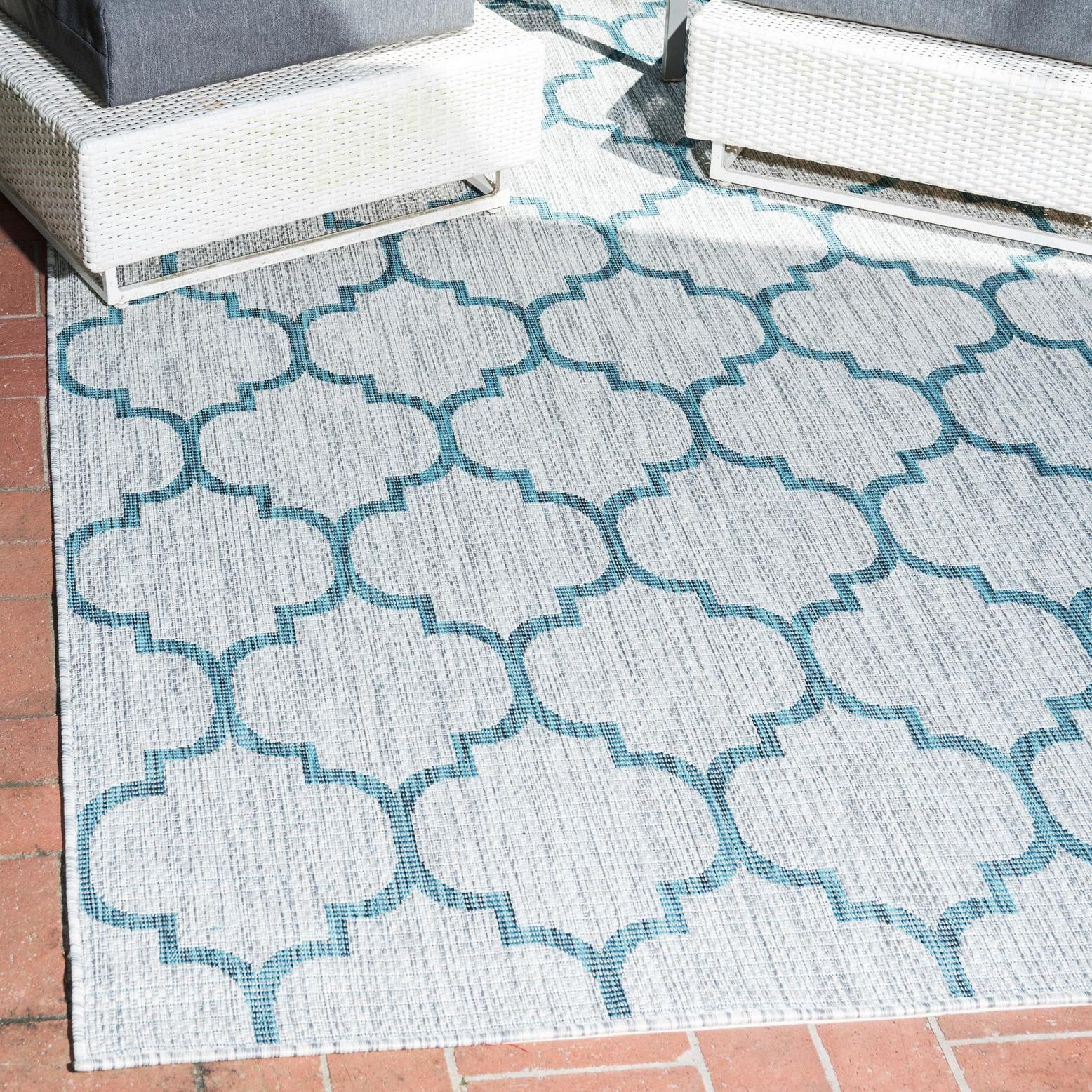 Gray Trellis Rectangular Outdoor Synthetic Area Rug