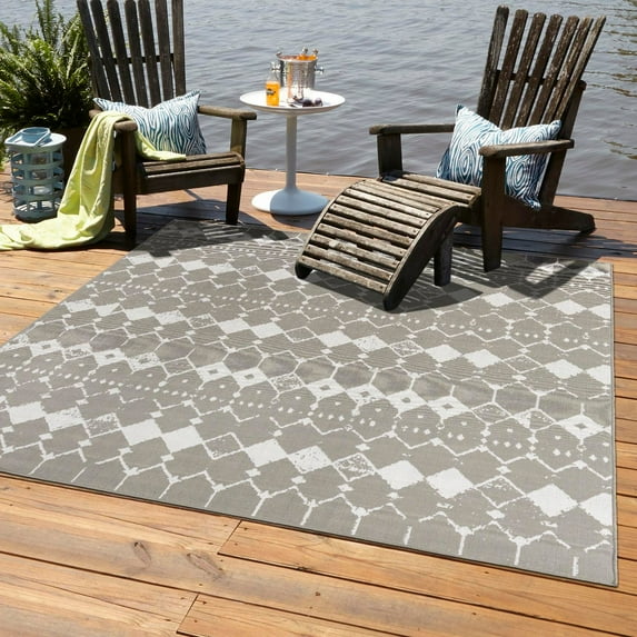 Unique Loom Outdoor Trellis Collection Area Rug - Cardak (7' 10" Square Gray/Ivory)