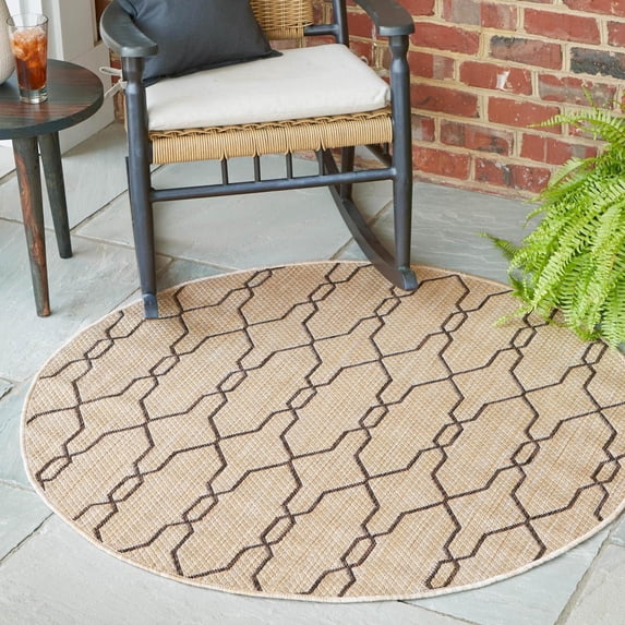 Unique Loom Outdoor Trellis Collection Area Rug - Links Trellis (4' 1" Round Natural/Brown)