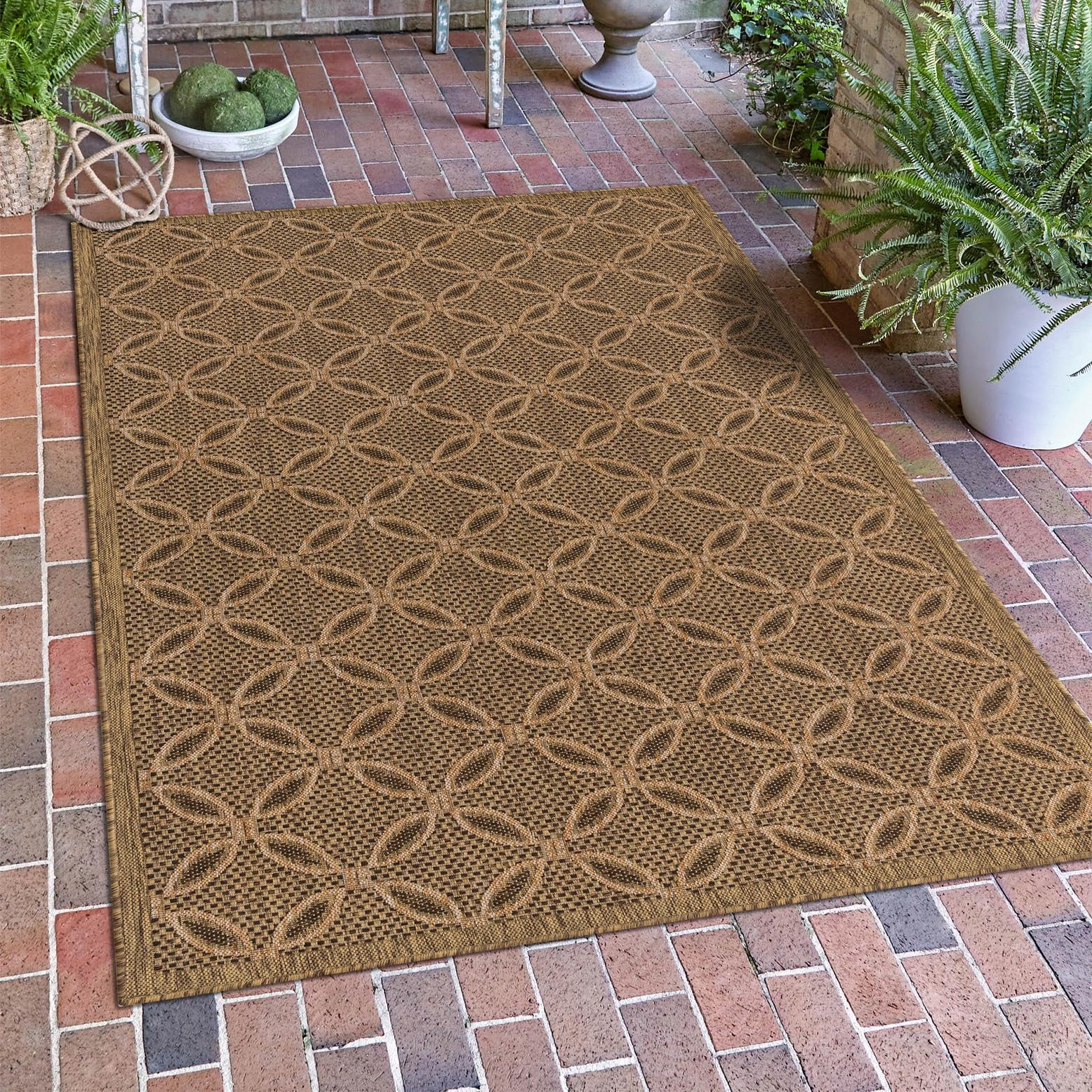 Ivory and Light Brown Geometric Synthetic Area Rug, 5x8 ft