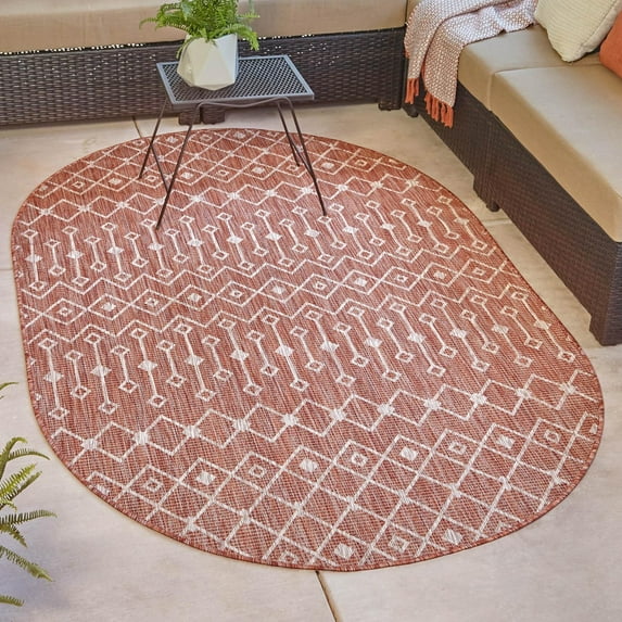 Unique Loom Outdoor Trellis Collection Area Rug - Tribal Trellis (5' 3" x 8' Oval Rust Red/Ivory)