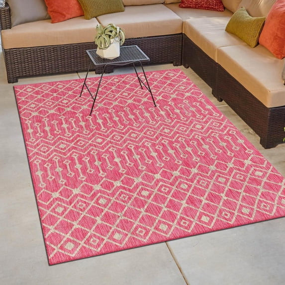 Unique Loom Outdoor Trellis Collection Area Rug - Tribal Trellis (7' 1" x 10' Rectangle Fuschia/Gray)