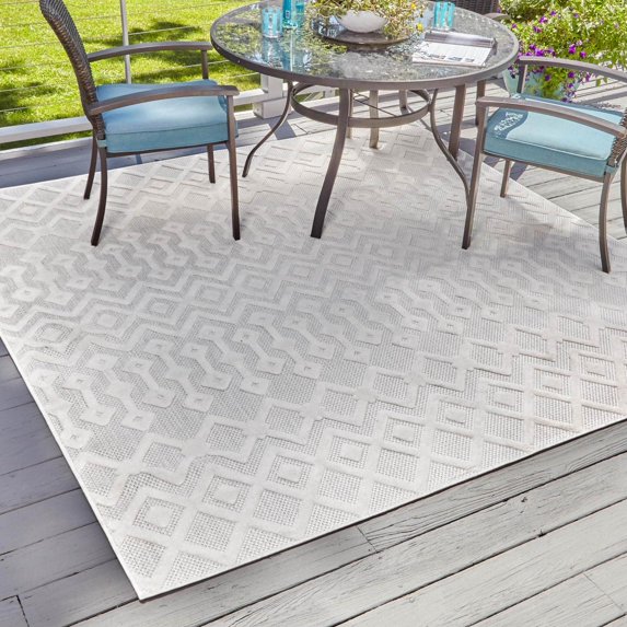 Unique Loom Outdoor Trellis Textured Collection Area Rug - Osage (7' 10" Square Ivory)