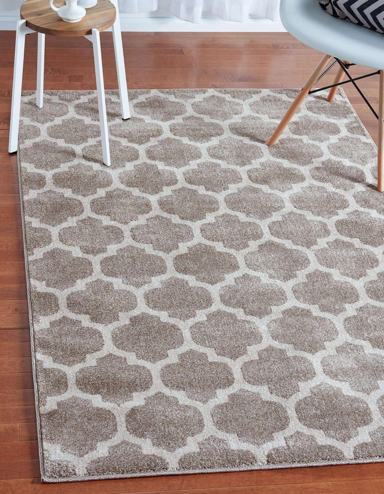 Unique Loom Philadelphia Trellis Rug Light Brown/Beige 2' 2" x 3' 1